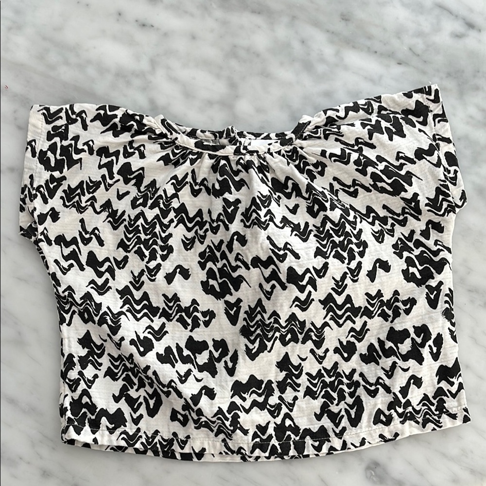 Black and White Blouse Girls 2T - Open Edit
